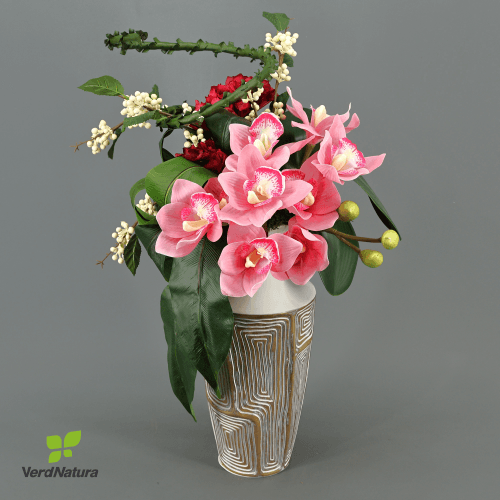 Composition artificielle d'orchidées en vase