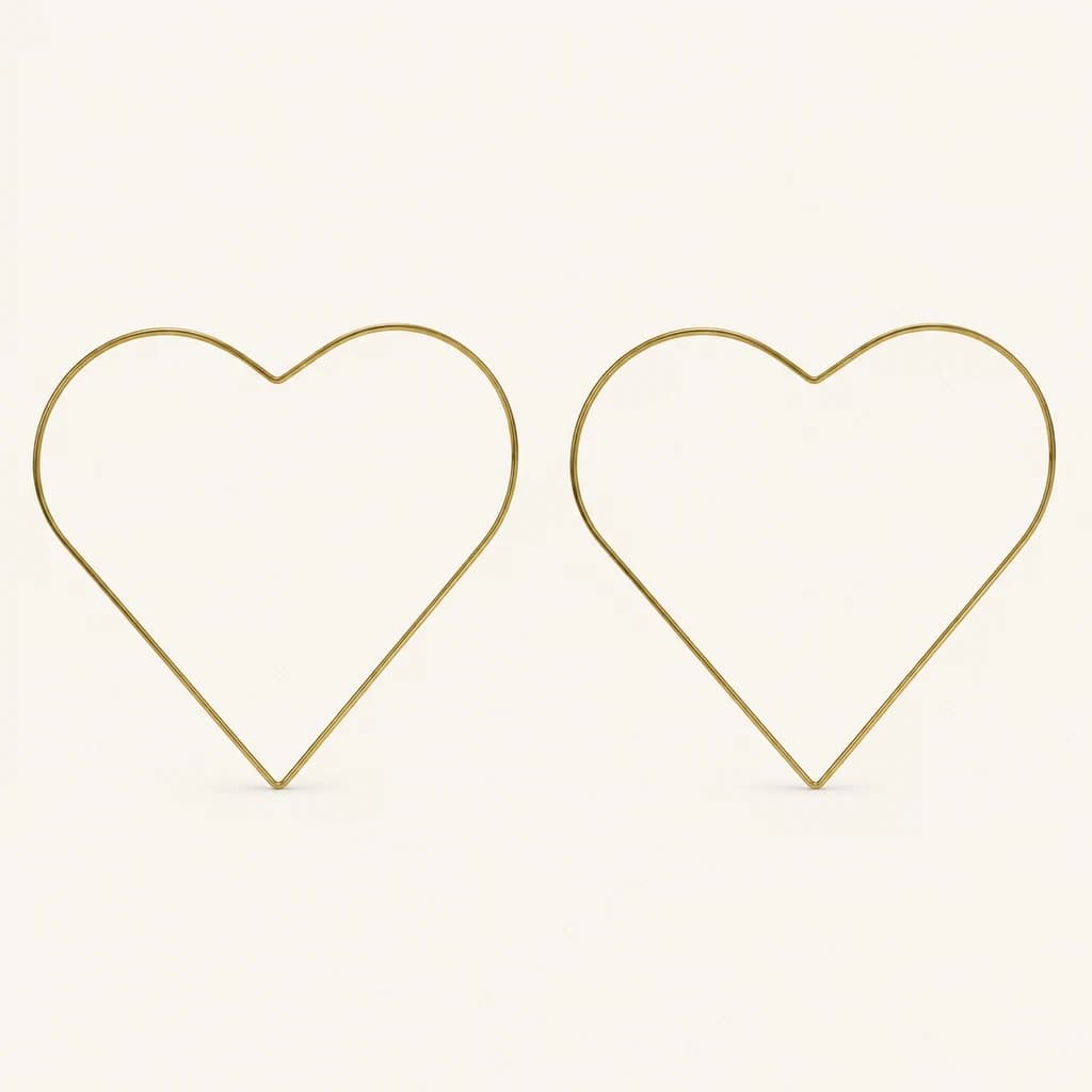 Corazón de ferro dourado para decoración floral